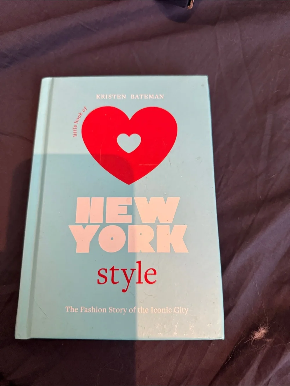New York Style Coffee Table Book - Light Blue & Red Heart Cover